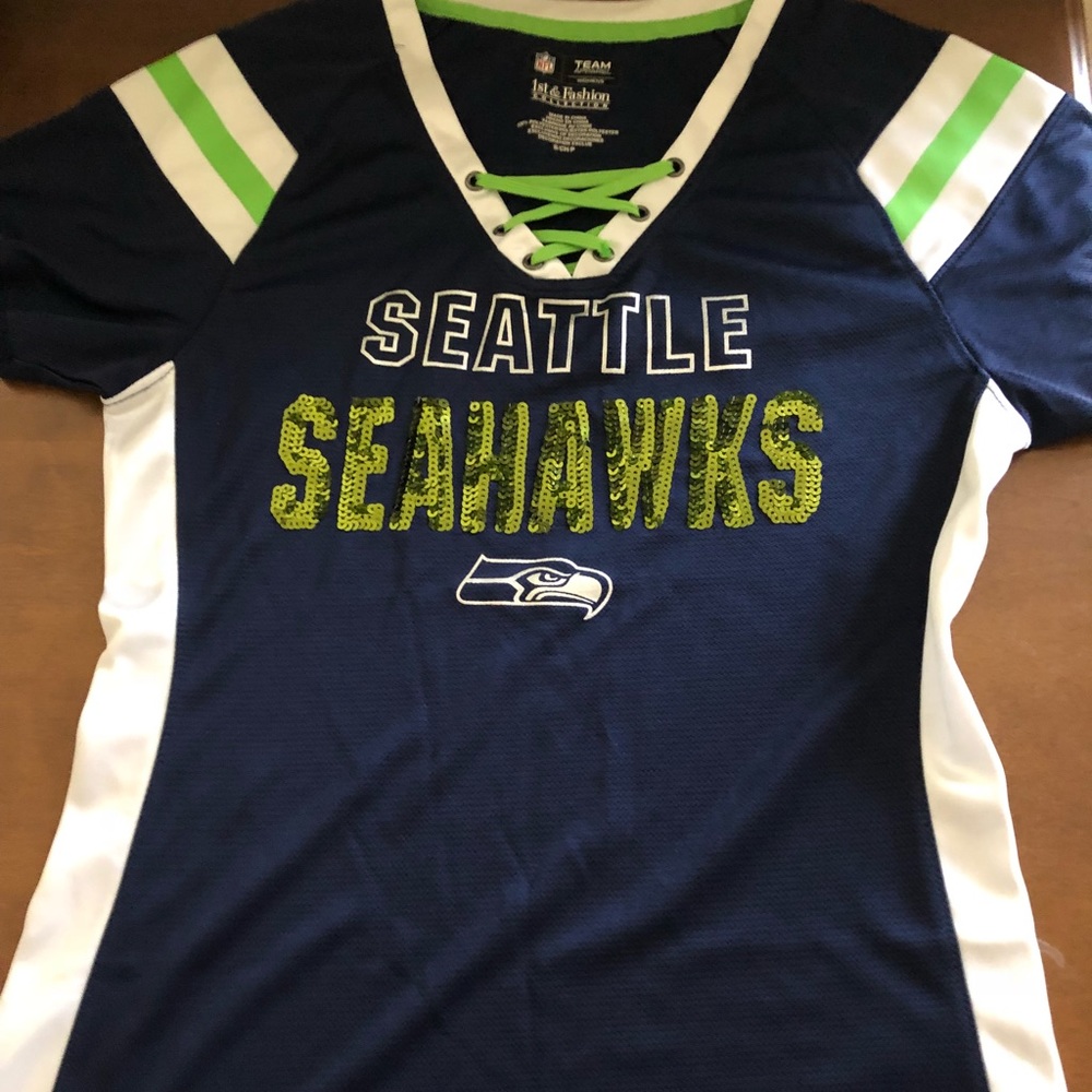 Seahawks ladies shirt small